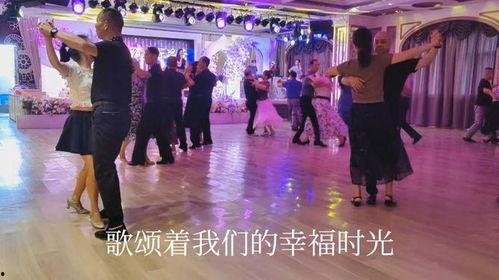 青年友谊圆舞曲视频,青年友谊圆舞曲视频赏析