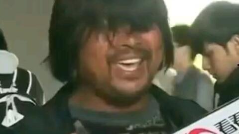 烤面筋原版视频,原版视频教你在家轻松制作美味街头小吃